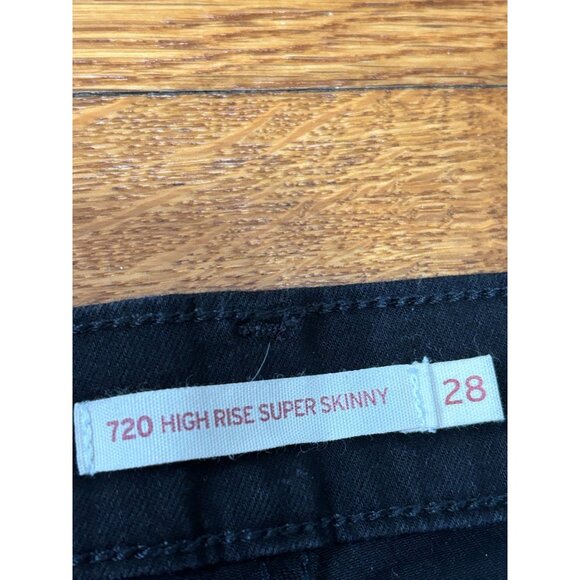 Levi's Womens 720 High Rise Super Skinny Jeans Jeggings Size 28 Black Distressed - Picture 3 of 7